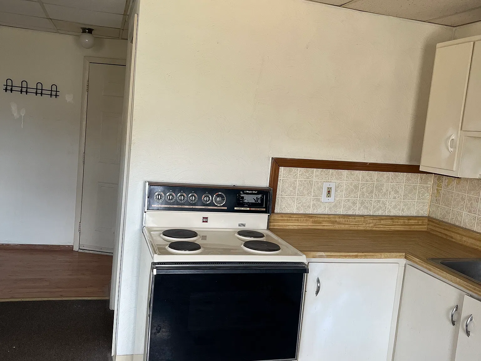 2 bed, 1000 sqft, $800 — Photo 4