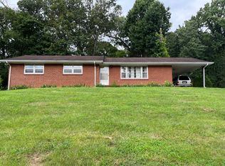 3901 Timberlake Rd, Johnson City, TN 37601