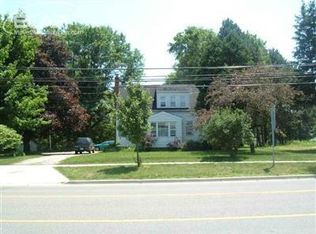 521 W Broad St, Linden, MI