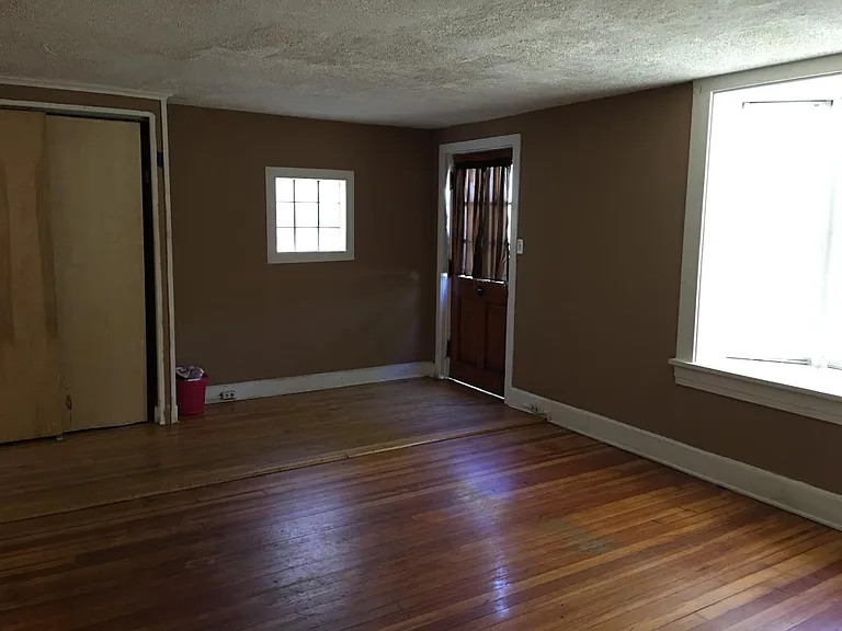 667 Boston Ave — Photo 8