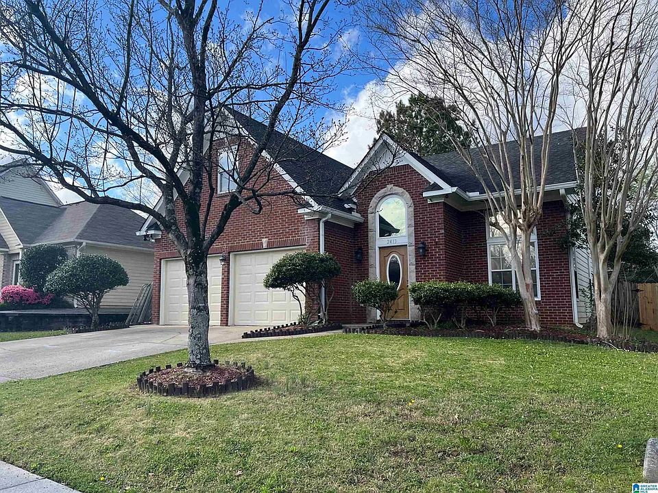 1st image of 2413 Mountain Dr