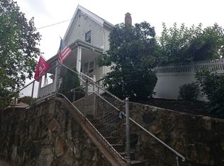 4 Glenellen Rd, West Roxbury, MA 02132