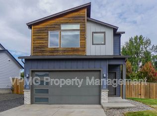 5004 NE 85th St, Vancouver, WA 98665