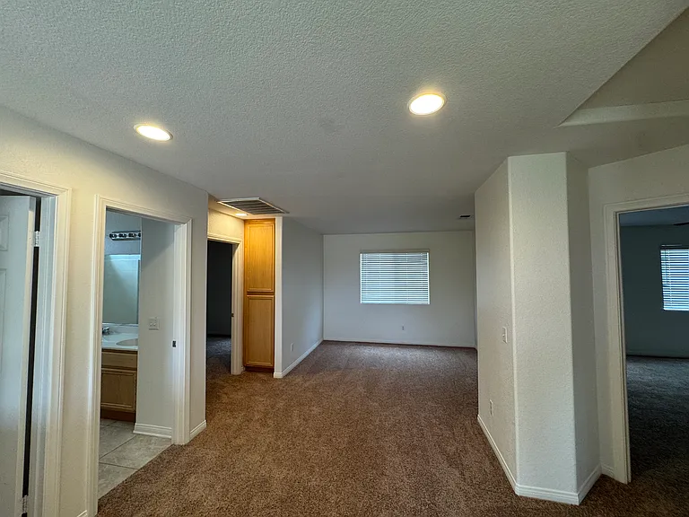 15487 Solstice Ct — Photo 7