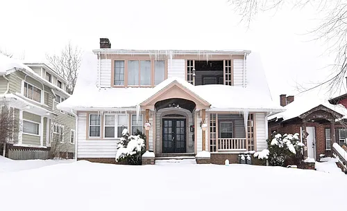 1758 Lee Rd Photo 1