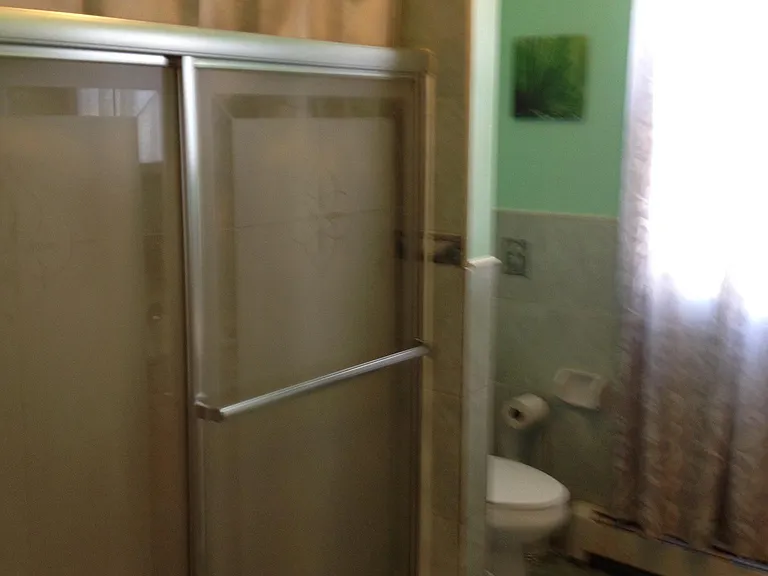 70 Fabyan Pl — Photo 10