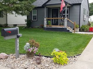 926 N 14th Ave, Broken Bow, NE 68822