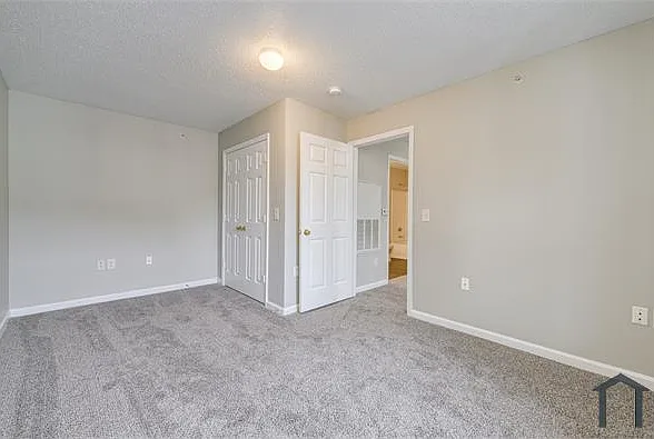 9941 Brier Oak Pl — Photo 1