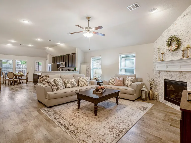 4115 Steven Falls Ct — Photo 12