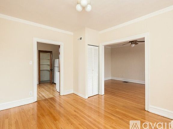 4th image of 1444 W Byron St #39021