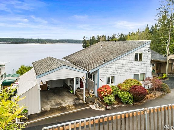2nd image of 2220 Island Dr NW