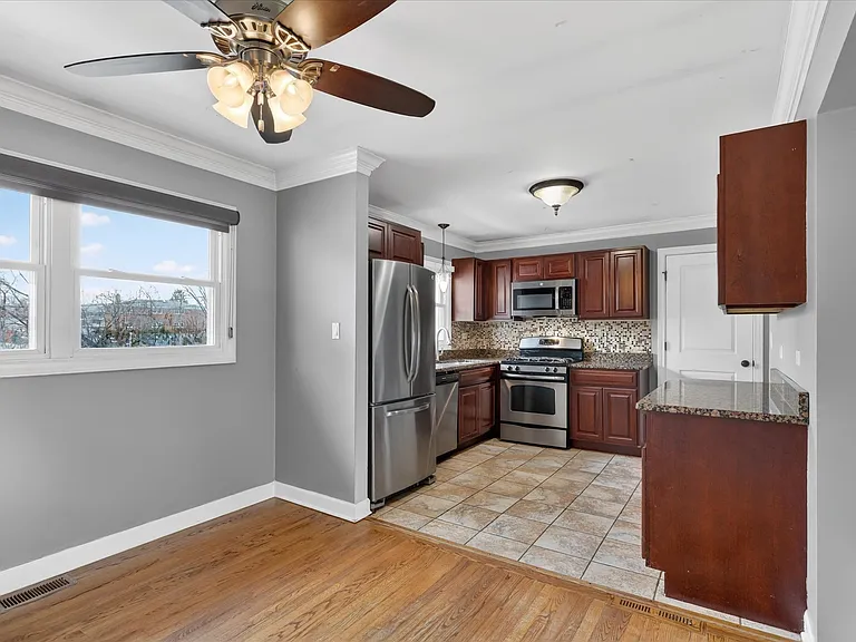 5635 Alabama Ave — Photo 8