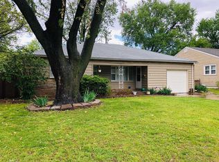 2301 S Dellrose St, Wichita, KS 67218