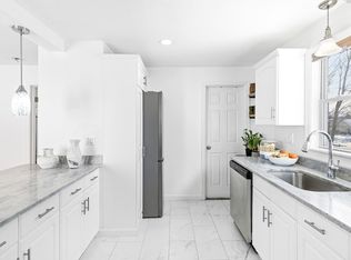 51 Sterling Rd, Brockton, MA 02302