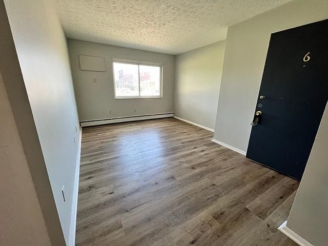 1st image of 5058 Broadway Ave APT 6