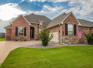 5415 S Braebourne Rd, Rogers, AR 72758
