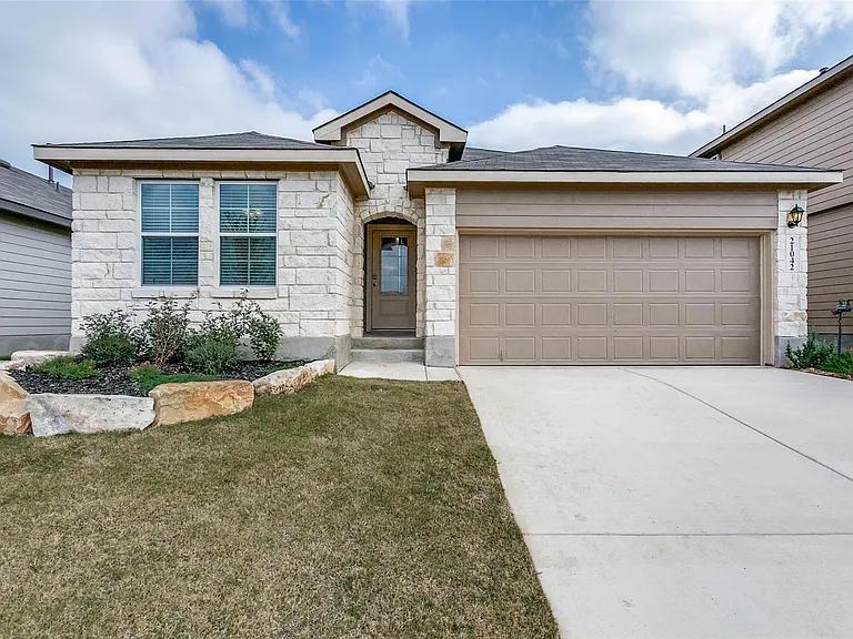 21042 Gravel Keep Dr — Photo 2