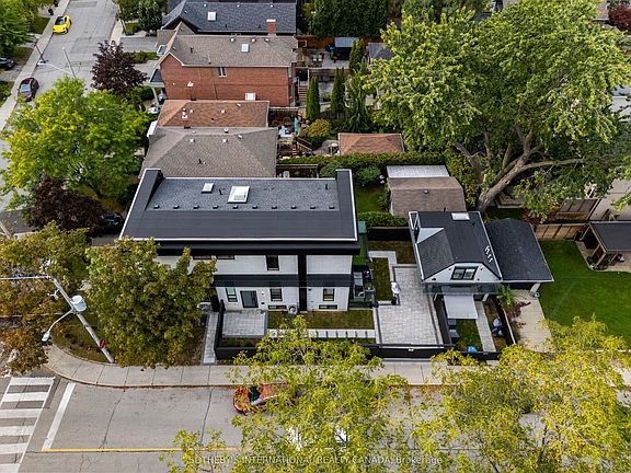 4th image of 171 Durant Ave