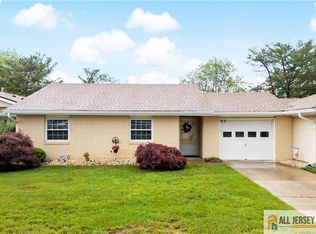 517 Hazen Rd #B, Monroe Township, NJ 08831