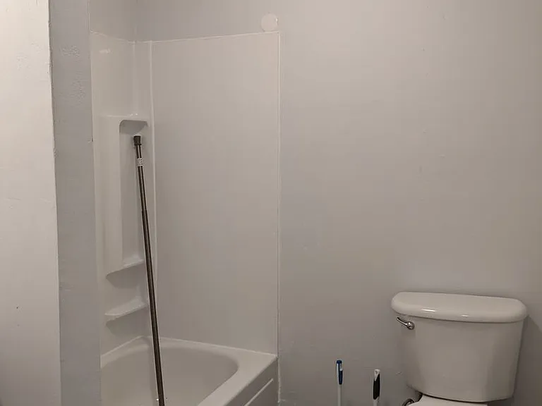 158 Jefferson St — Photo 16