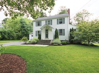 136 Hilltop Cir, Trumbull, CT 06611