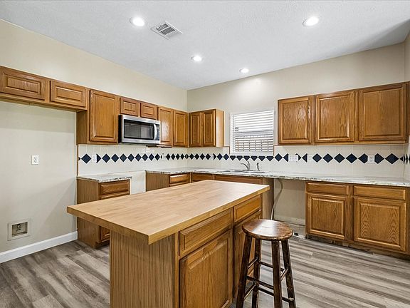5th image of 13722 Wheatbridge Dr