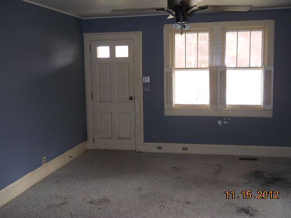 2nd image of 727 Wilson St