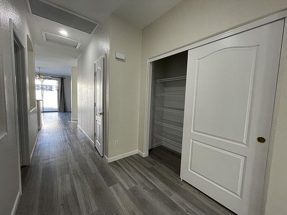 5th image of 5262 E Hilton Ave
