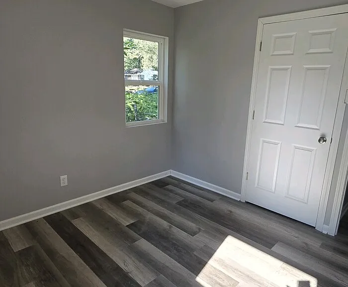 1118 Benton St — Photo 11