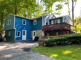 179 Water St, Lee, MA 01238