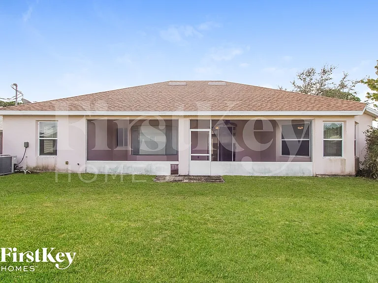 599 Australian Rd NW — Photo 14