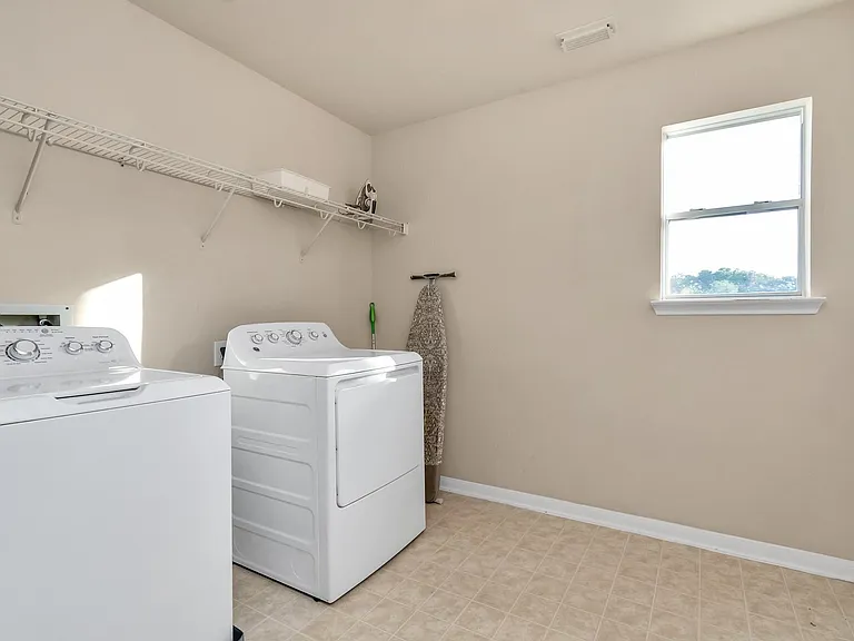 1247 Coppermeade Dr — Photo 27