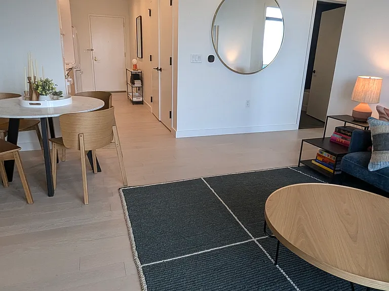 75 River Dr N #907 — Photo 22