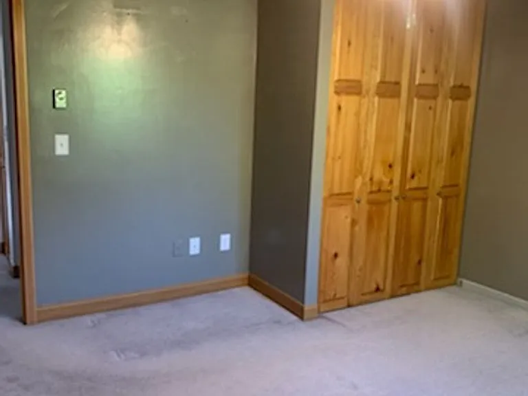967 Stratford Ct — Photo 17