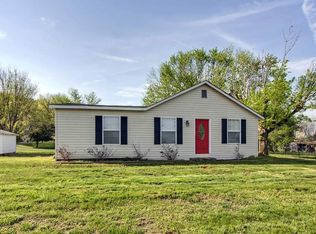 130 Carter St, Sweetwater, TN 37874