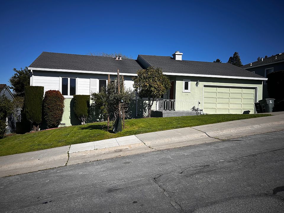 1st image of 3805 Kenwood Ave