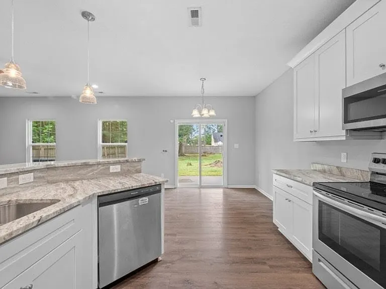 Eat in Dining Room