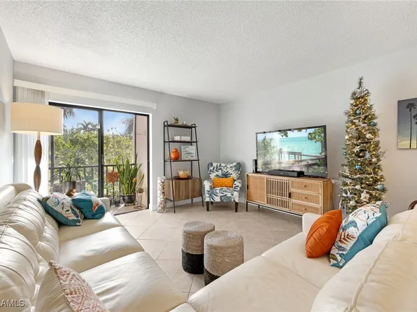 12471 McGregor Blvd APT 14, Fort Myers, FL 33919