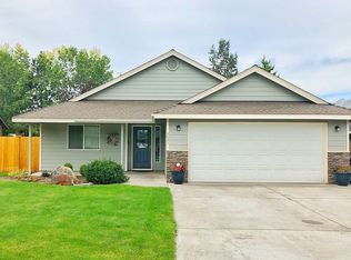 2033 SW 22nd St, Redmond, OR 97756