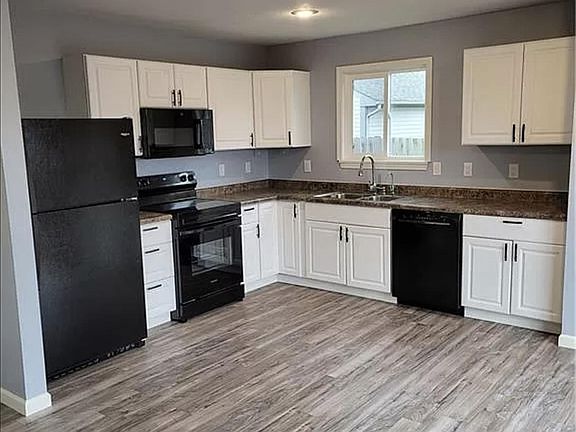 Kitchen & Dining Room