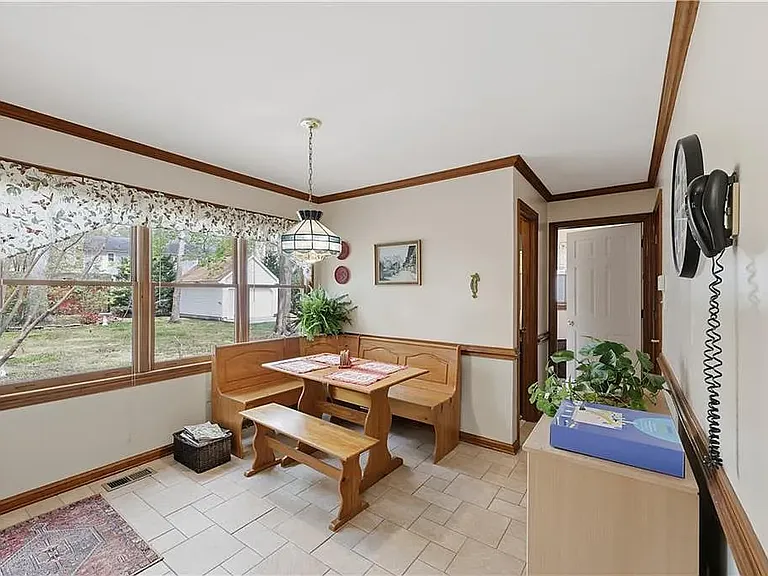 708 Marston Dr — Photo 11
