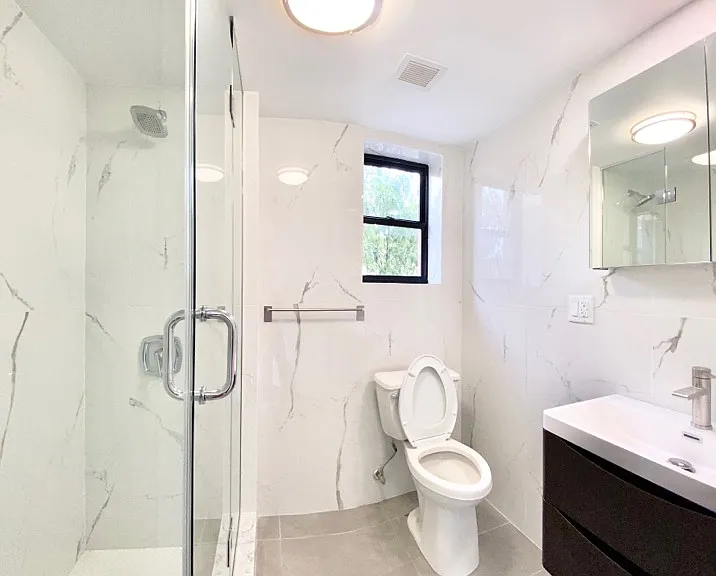1705 E 17th St #715 — Photo 9