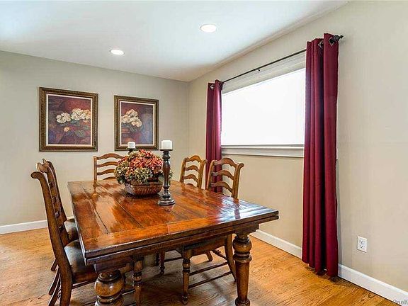 5th image of 2980 Holdiay Park Dr