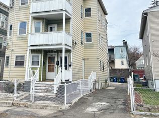 182 Sheridan St Floor 2, Bridgeport, CT 06610