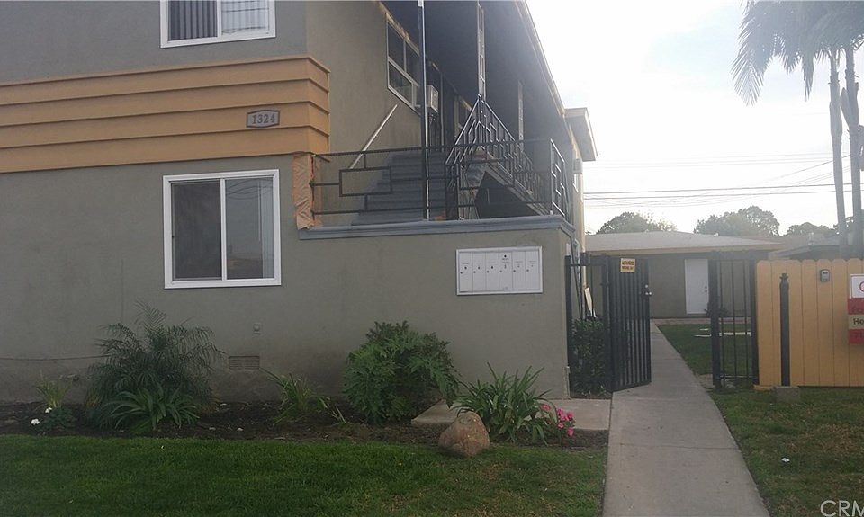 1st image of 1324 W Valencia Dr APT D