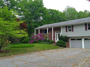 55 Crystal St, Paxton, MA 01612