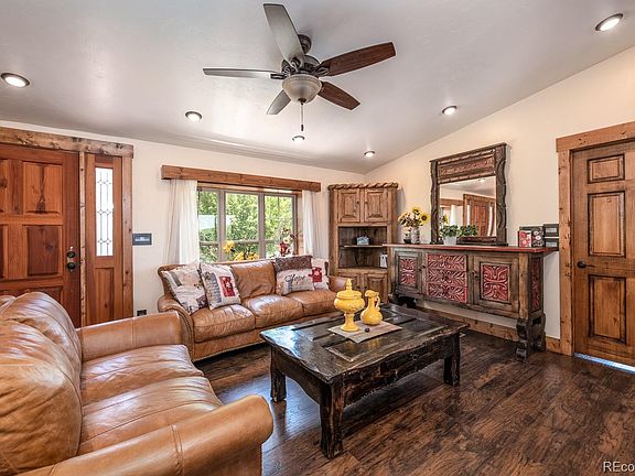 2nd image of 1492 Conestoga Cir
