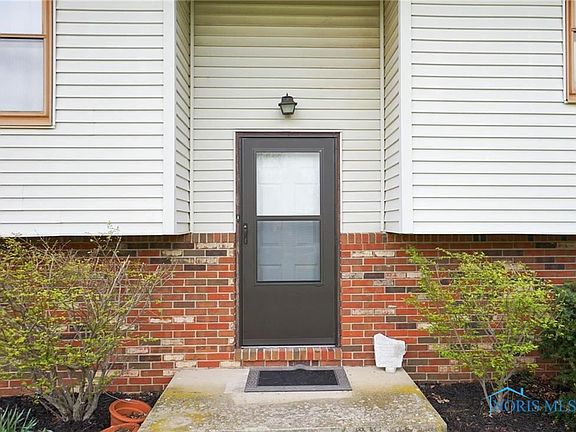 5th image of 454 Cedar Ln