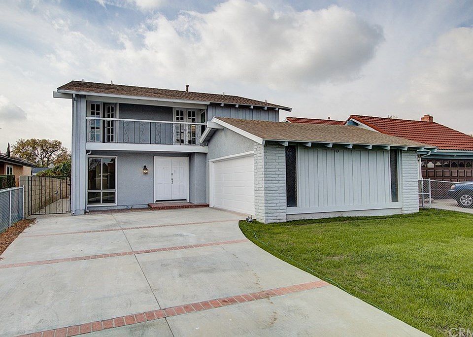 1st image of 5313 Meadow Wood Ave
