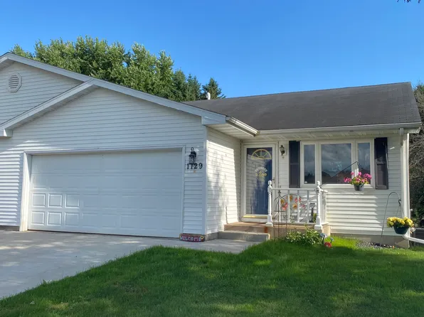 1129 Glenn Pl, Eau Claire, WI 54703